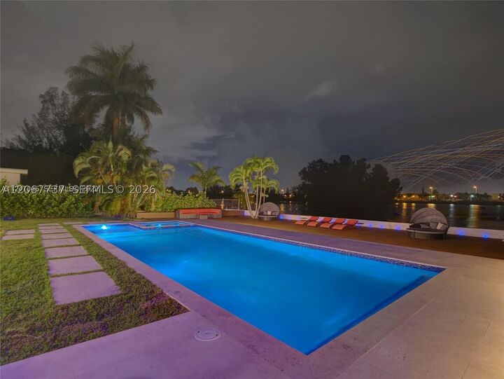 Property Photo:  1861 NW 115th St  FL 33167 