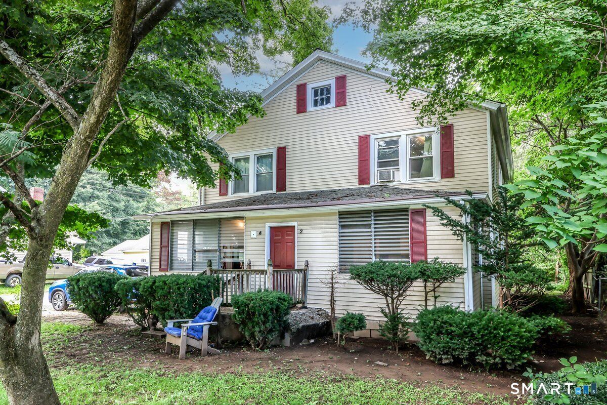 Property Photo:  4 Riverview Court  CT 06776 