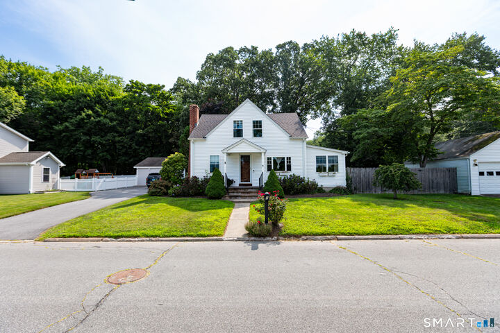 Property Photo:  1 Middle Street  CT 06385 
