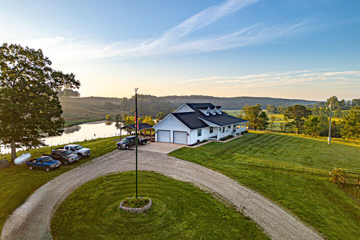 Property Photo:  6152 County Road O-527  MO 65608 