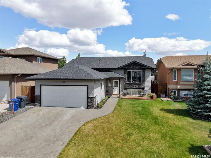 Property Photo:  710 Redwood Crescent  SK S0K 4S2 