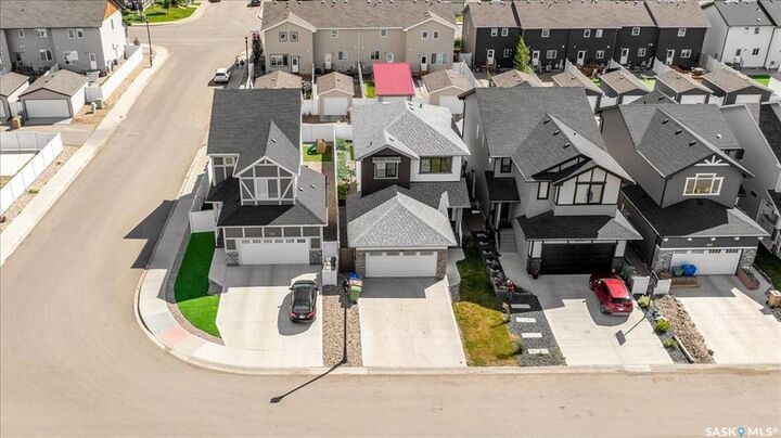 Property Photo:  3296 Favel Drive  SK S4V 4B2 