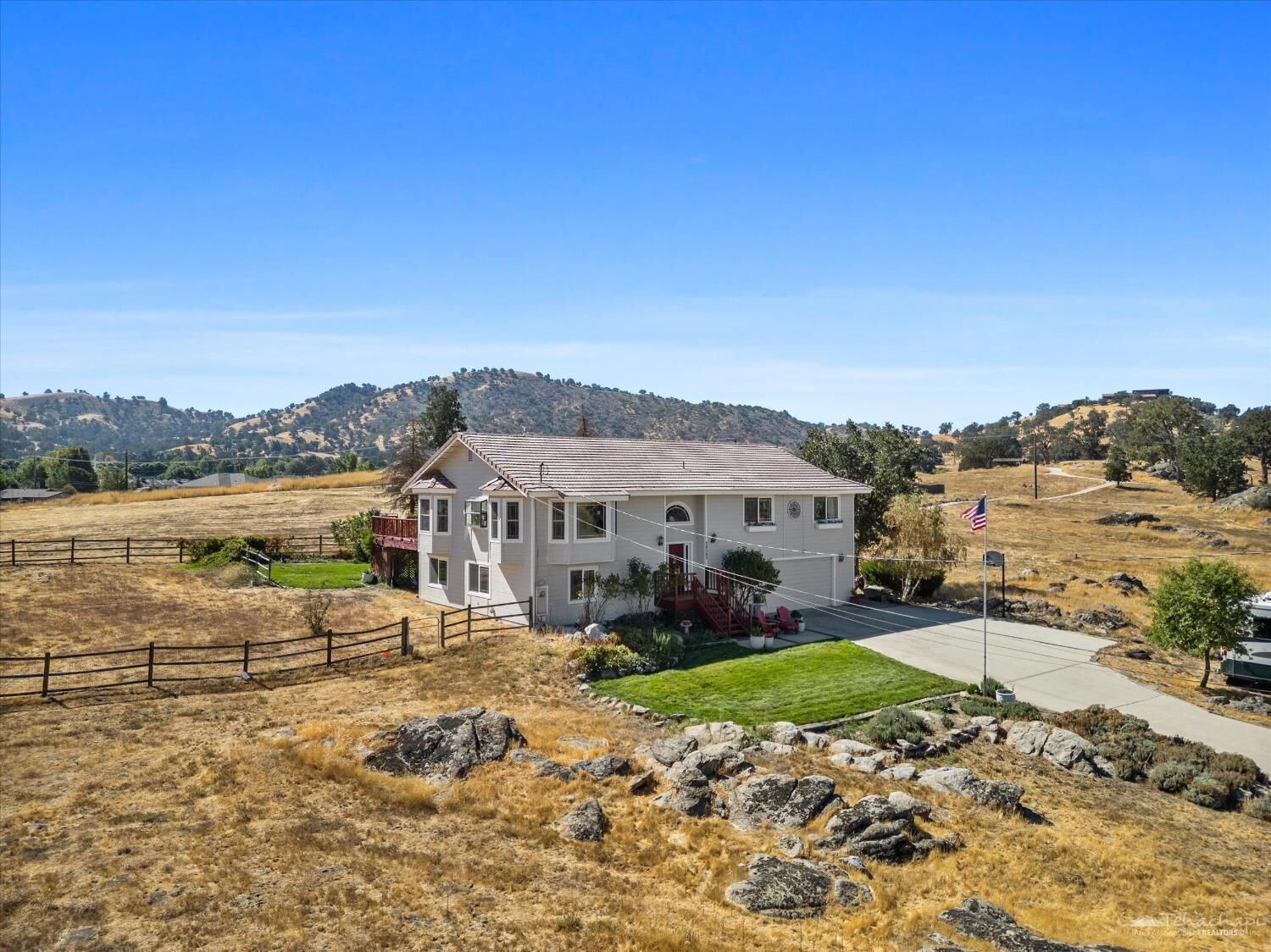 Property Photo:  28360 Burning Tree Drive  CA 93561 