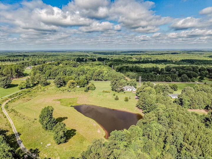 Property Photo: 2847 Pickard Road NC 27330