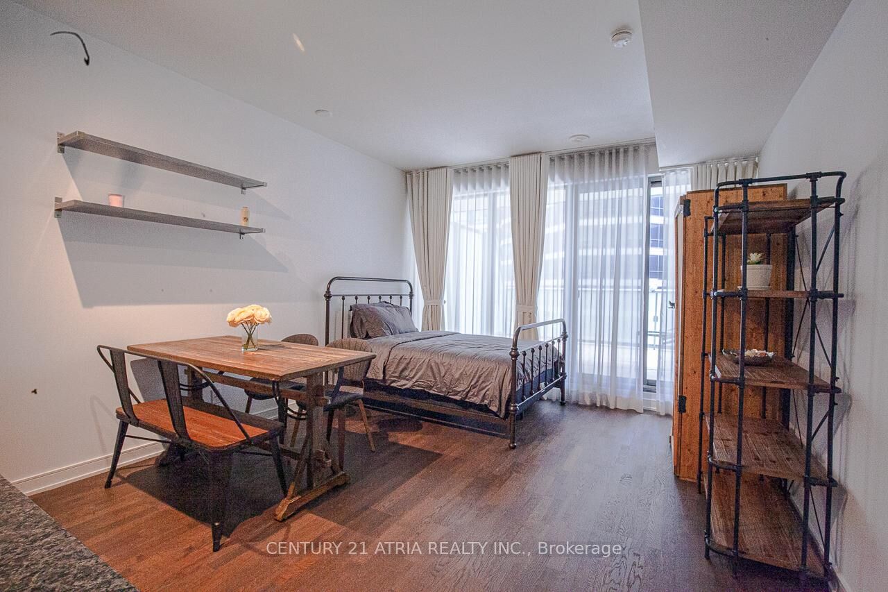 Property Photo: 57 St Joseph Street 407 ON M5S 0C5