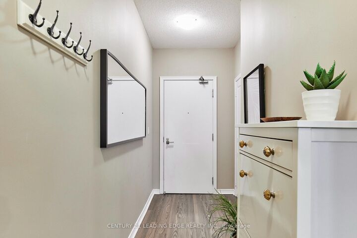 Property Photo:  352 Front Street W Ph08  ON M5V 1B5 