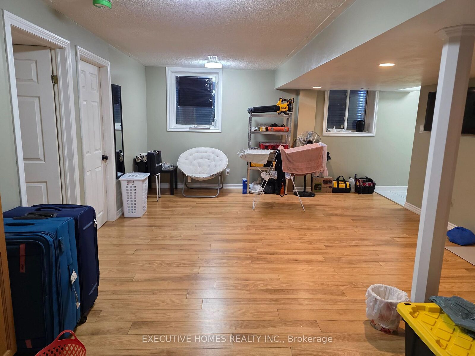 Property Photo:  35 Claudette Gate  ON L9B 2S3 