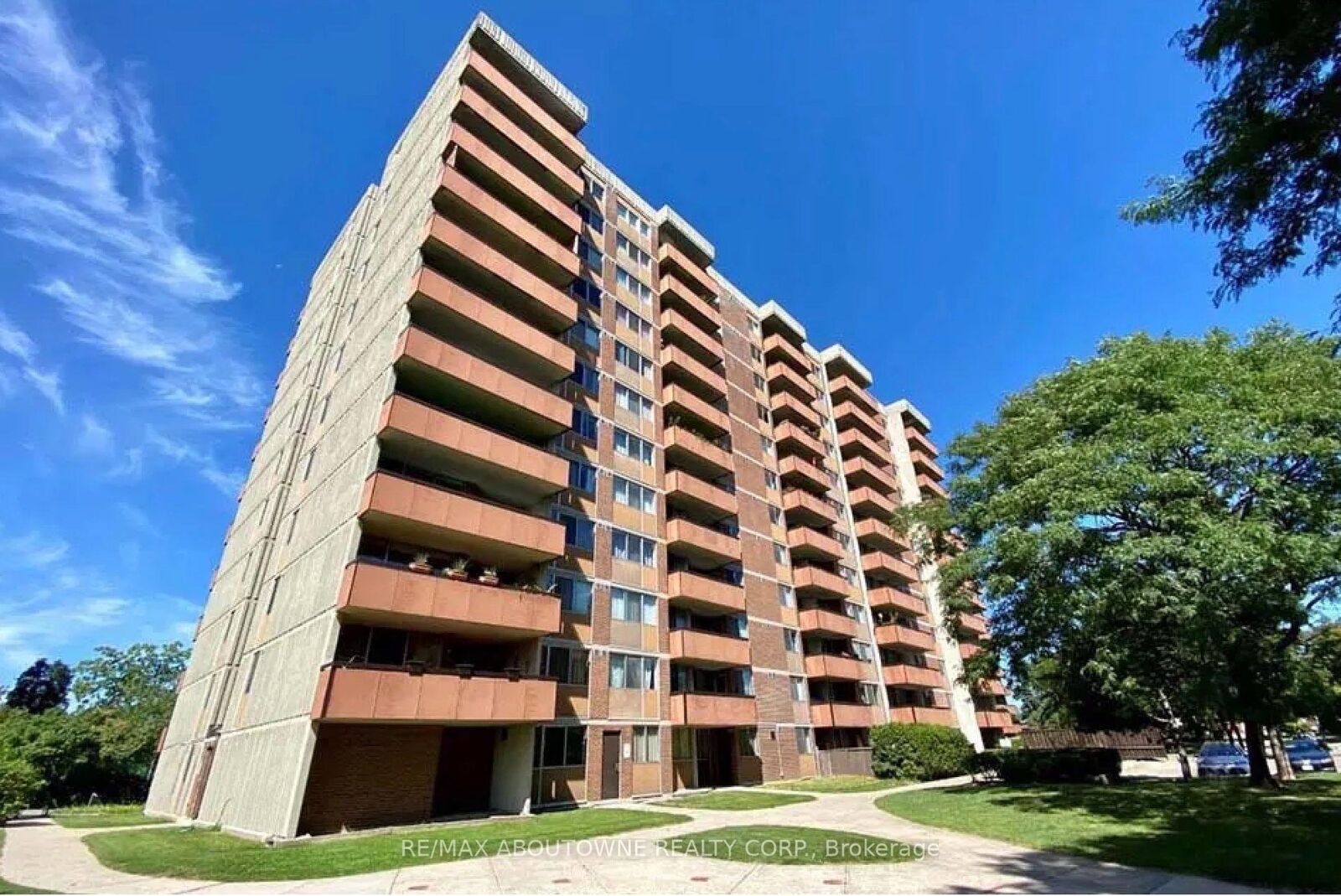 Property Photo:  165 La Rose Avenue 508  ON M9P 3S9 