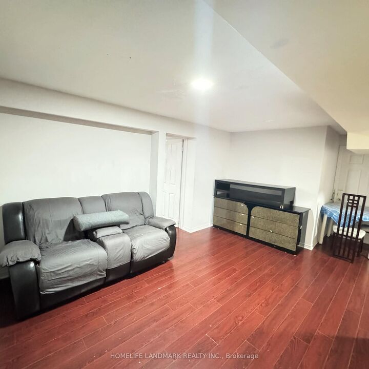Property Photo:  70 Aldergrove Drive (Bsmt)  ON L3R 7E4 