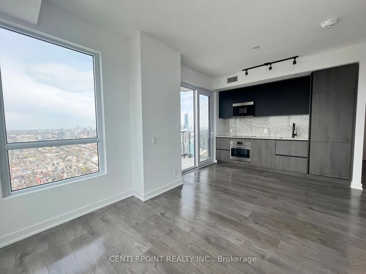 Property Photo:  108 Peter Street 5013  ON M5V 0W2 