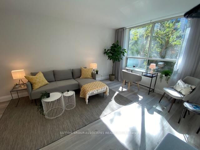 Property Photo:  95 Prince Arthur Avenue 327  ON M5R 3P6 