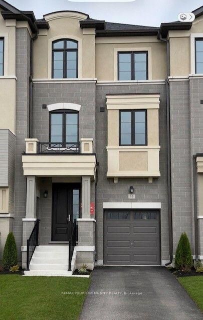 Property Photo: 53 Donnacona Drive ON L4H 0Y6