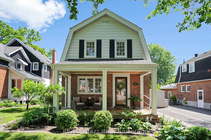 Property Photo:  559 Masson Street  ON L1G 5A2 