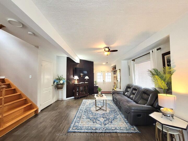 Property Photo: 256 McBride Crescent ON L3X 2W4