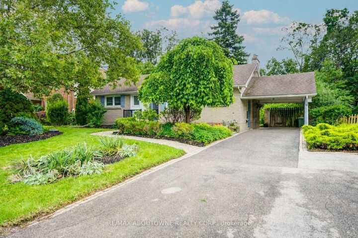 30 Dale Avenue — photo 1