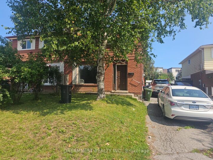 59 Coxworth Crescent — photo 1