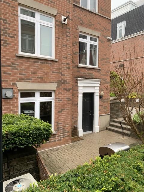 Property Photo: 100 Redpath Avenue 1 ON M4S 2J7