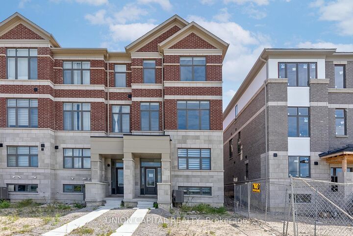 Property Photo: 11437 Leslie Street ON L4S 0N7