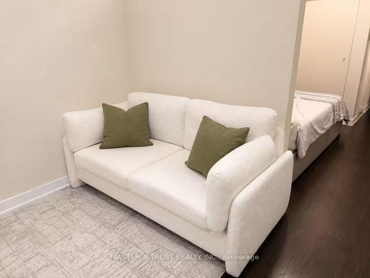 Property Photo: 20 Richardson Street 1005 ON M5A 0S6