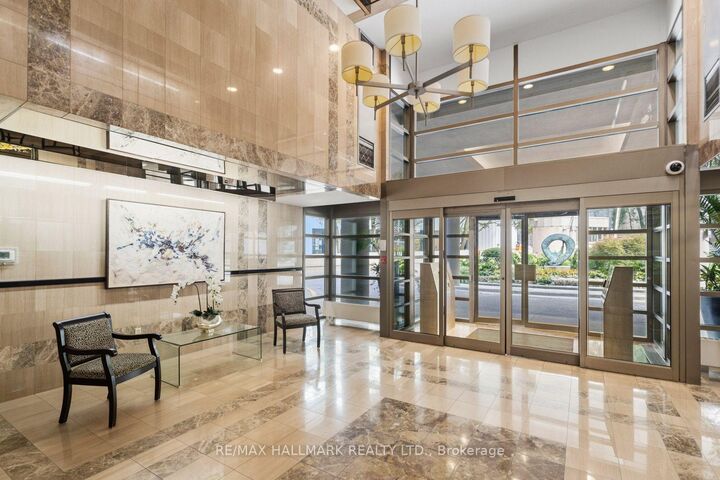 Property Photo: 18 Lower Village Gate 108 ON M5P 3M1