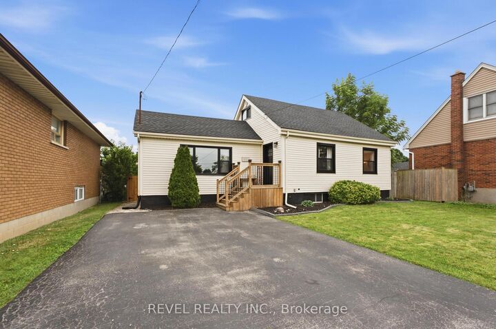 481 Upper Gage Avenue — photo 1