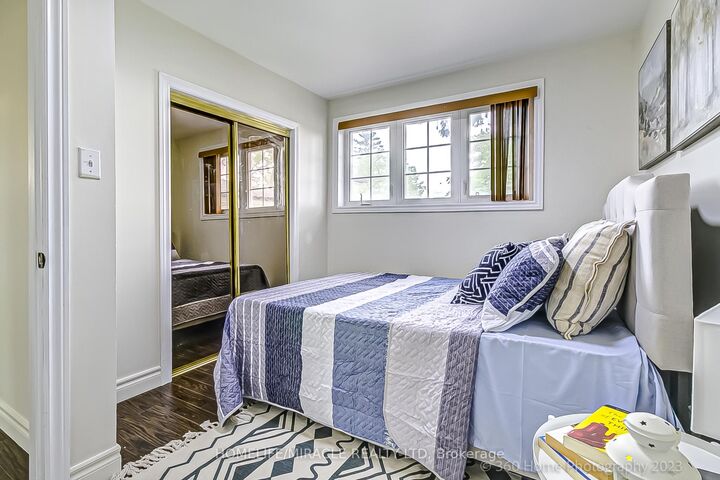 Property Photo: 137 Merkley Square ON M1G 2Y5