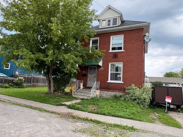 Property Photo:  45 Alice Street  ON K7A 2W4 