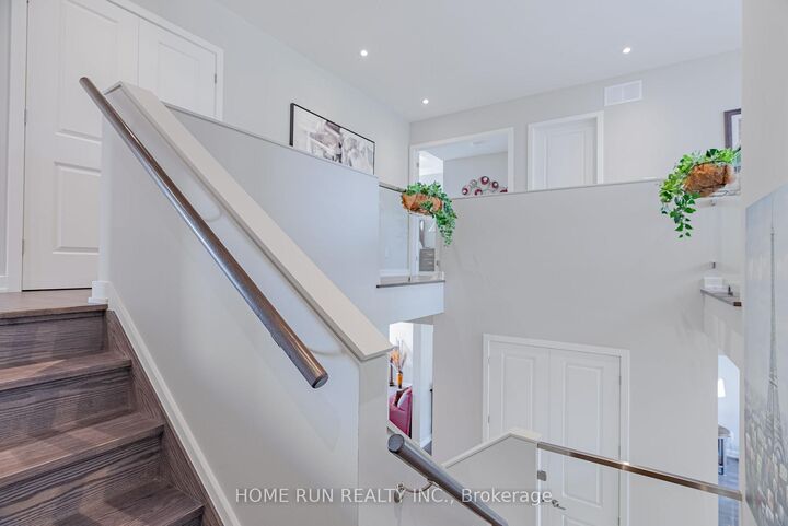 Property Photo: 451 Longworth Avenue ON K1T 0T7