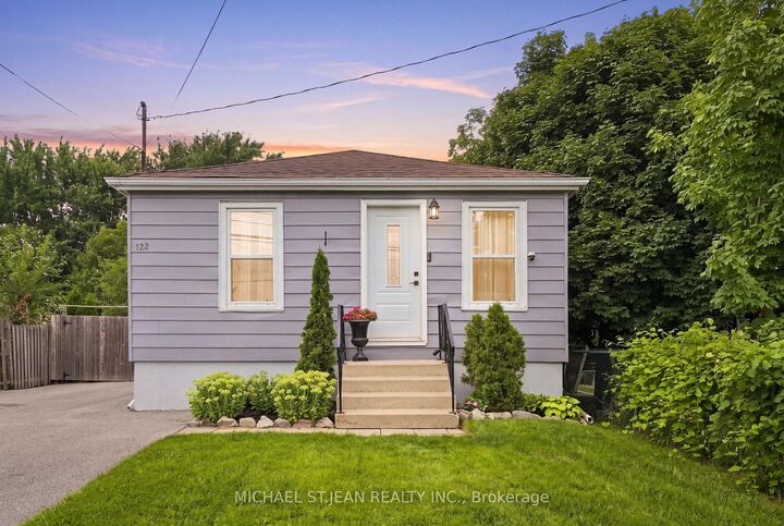 122 Limeridge Road W — photo 1