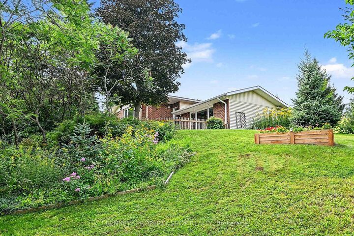 Property Photo: 500 Maloney Road ON K7V 3Z8
