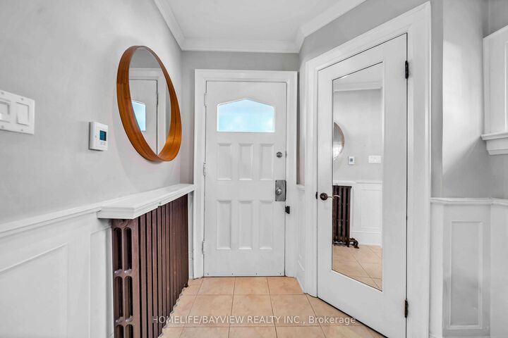 Property Photo: 131 Heddington Avenue ON M5N 2K9