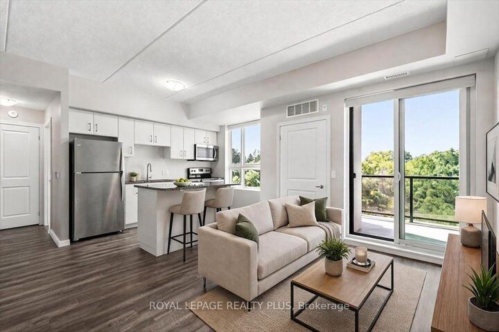 1284 Gordon Street 404 — photo 1
