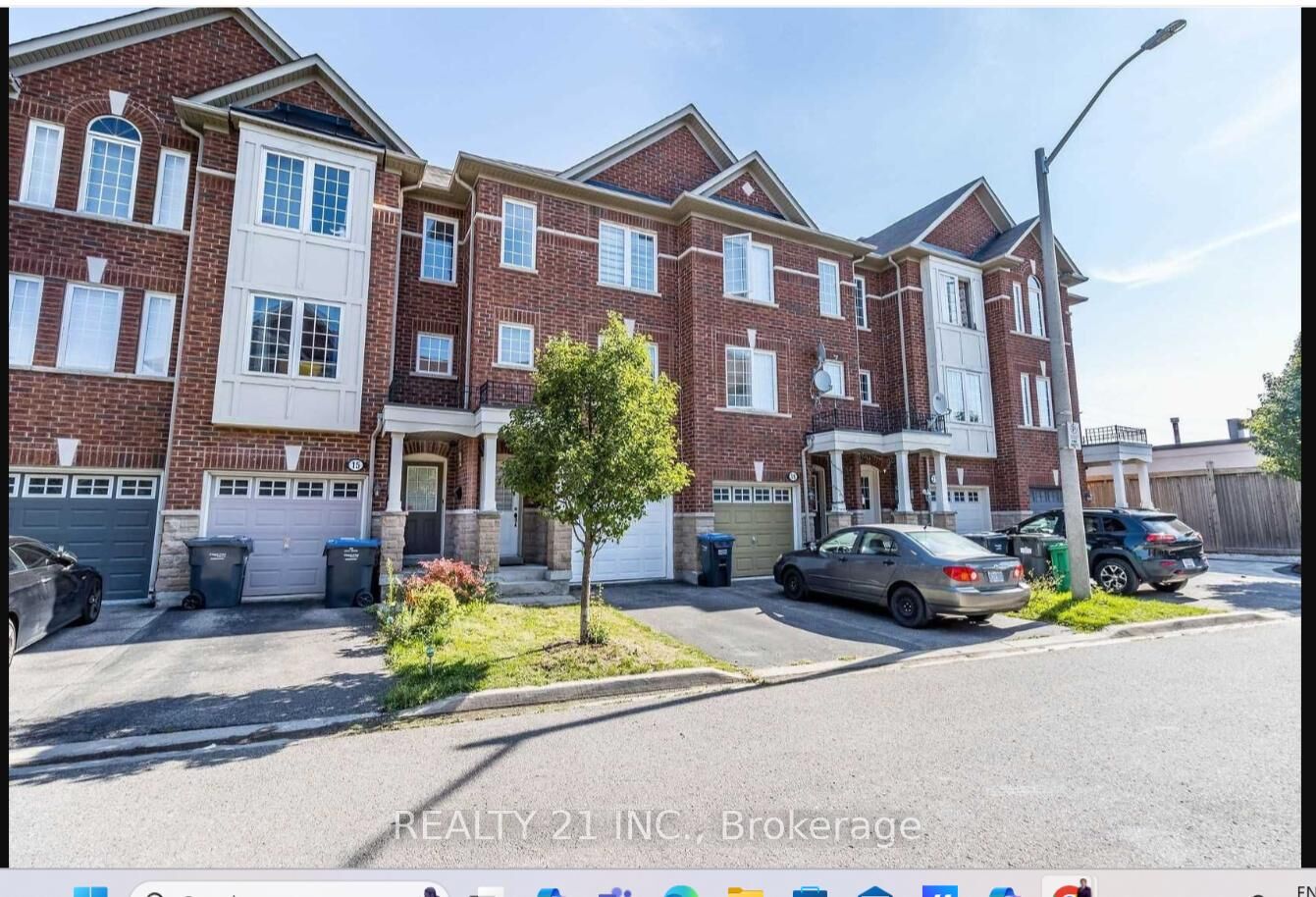 Property Photo: 17 Rock Haven Lane ON L6X 0H2