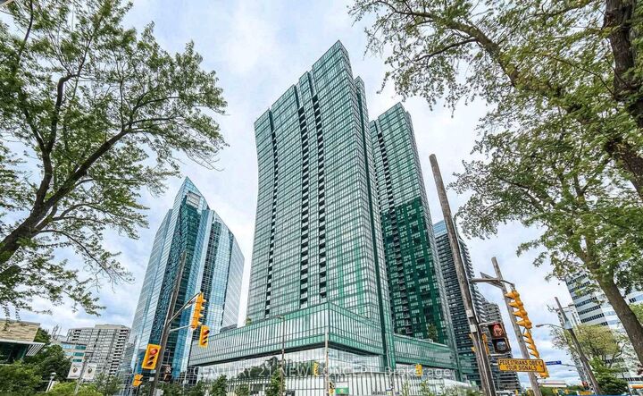 Property Photo:  9 Bogert Avenue 3305  ON M2N 0H3 