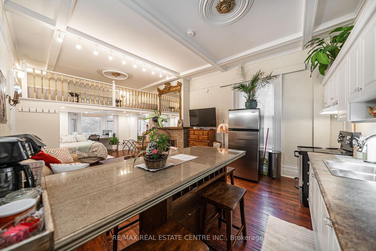 Property Photo: 68 Scott Street A ON L6V 1S3
