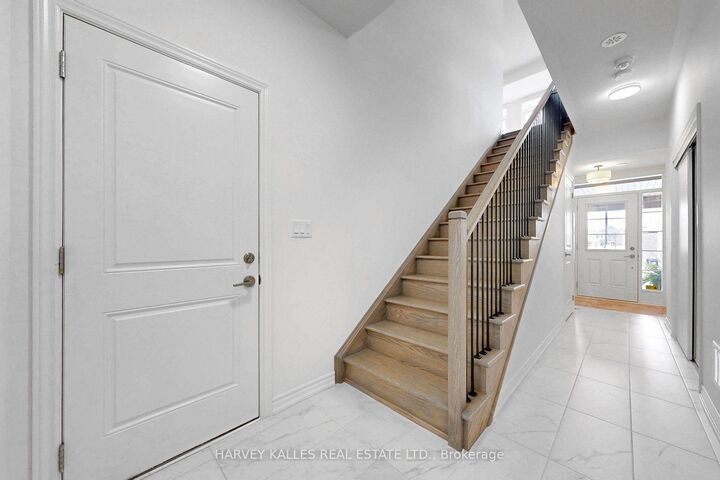 Property Photo:  32 Mel Irving Drive  ON L3Z 4P1 