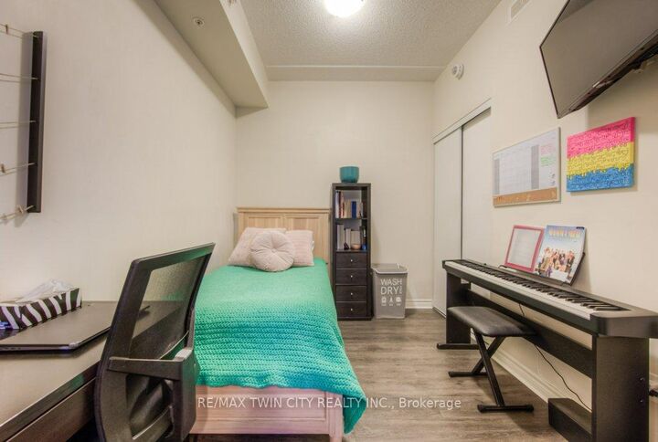 Property Photo: 1280 Gordon Street 305 ON N1L 0N6