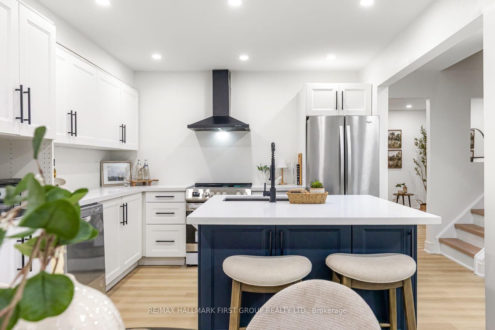 Property Photo:  270 Timberbank Boulevard 75  ON M1W 2M1 