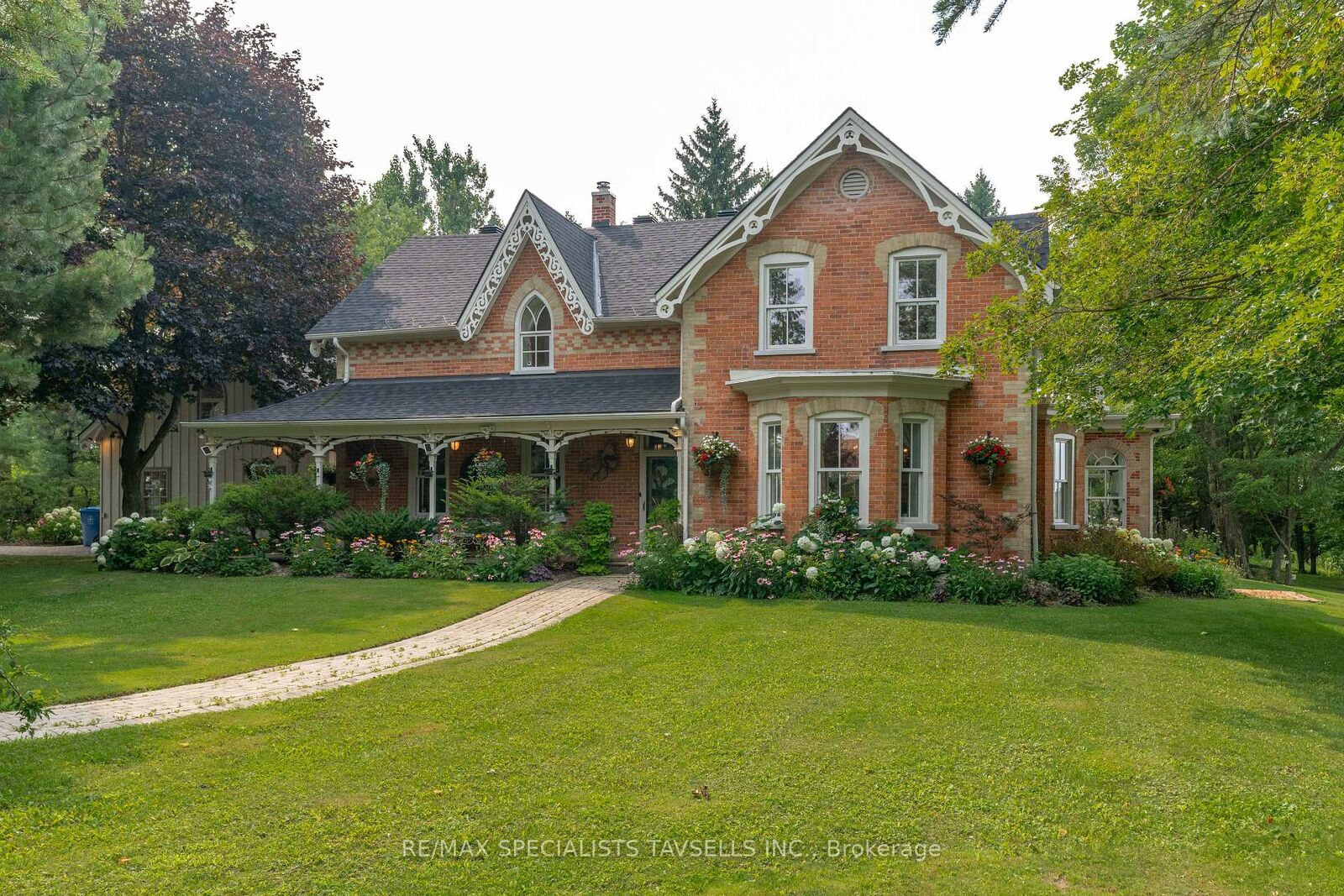 Property Photo: 282398 County Rd 10 Road ON L9W 0W6