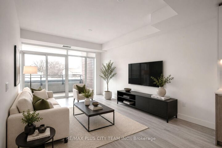 Property Photo:  1285 Queen Street E 303  ON M4L 0B6 