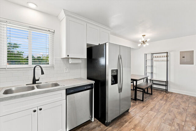 Property Photo: 864 W 530 N UT 84057