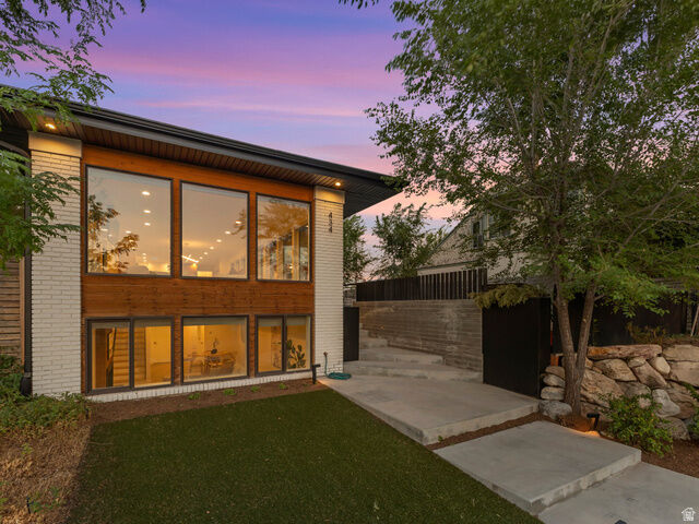 Property Photo:  434 N A St E  UT 84103 