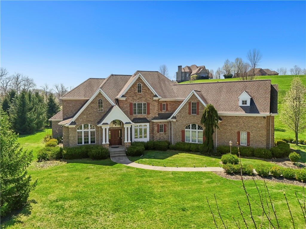 Property Photo: 107 Kingston Ave PA 16066
