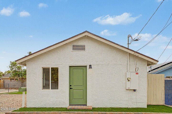 Property Photo:  428 S Oregon Street  AZ 85225 