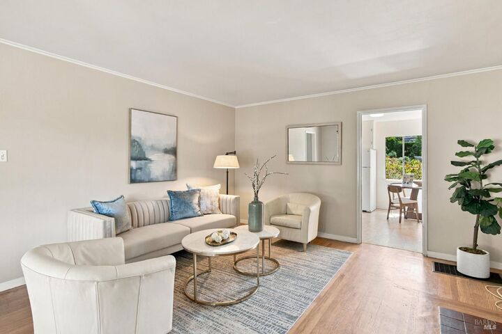 Property Photo:  40 S Knoll Road  CA 94941 