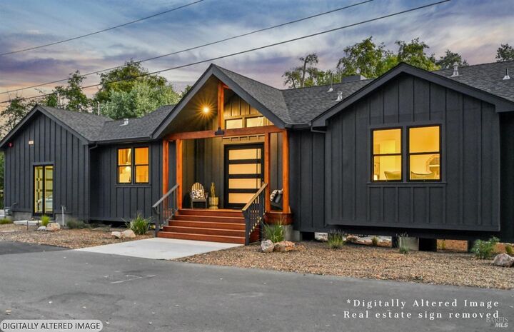 Property Photo: 5286 O'Donnell Lane CA 95442
