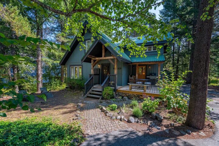 5 Garibaldi Drive — photo 1
