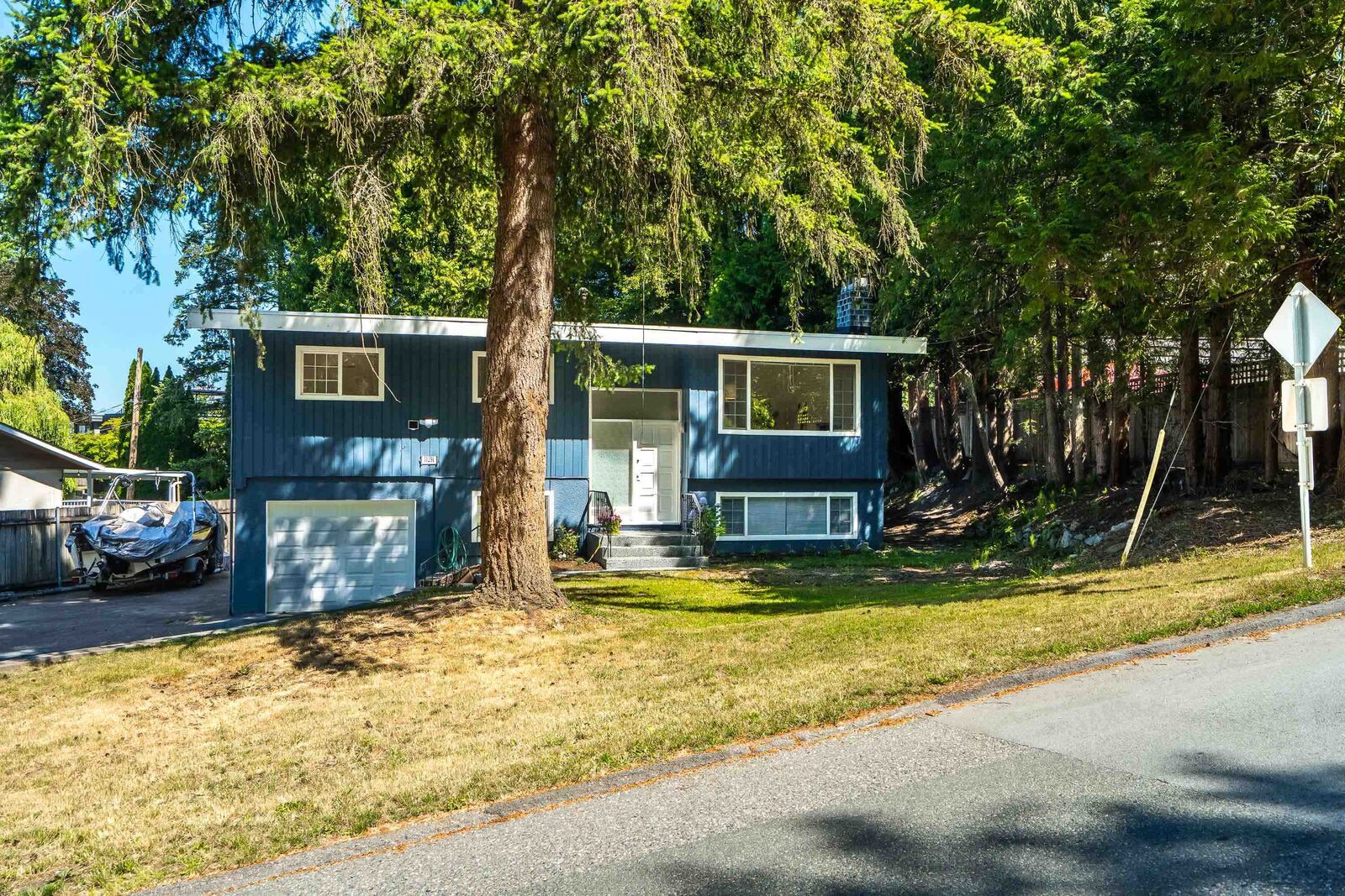 Property Photo: 11291 Regal Drive BC V3V 2S5