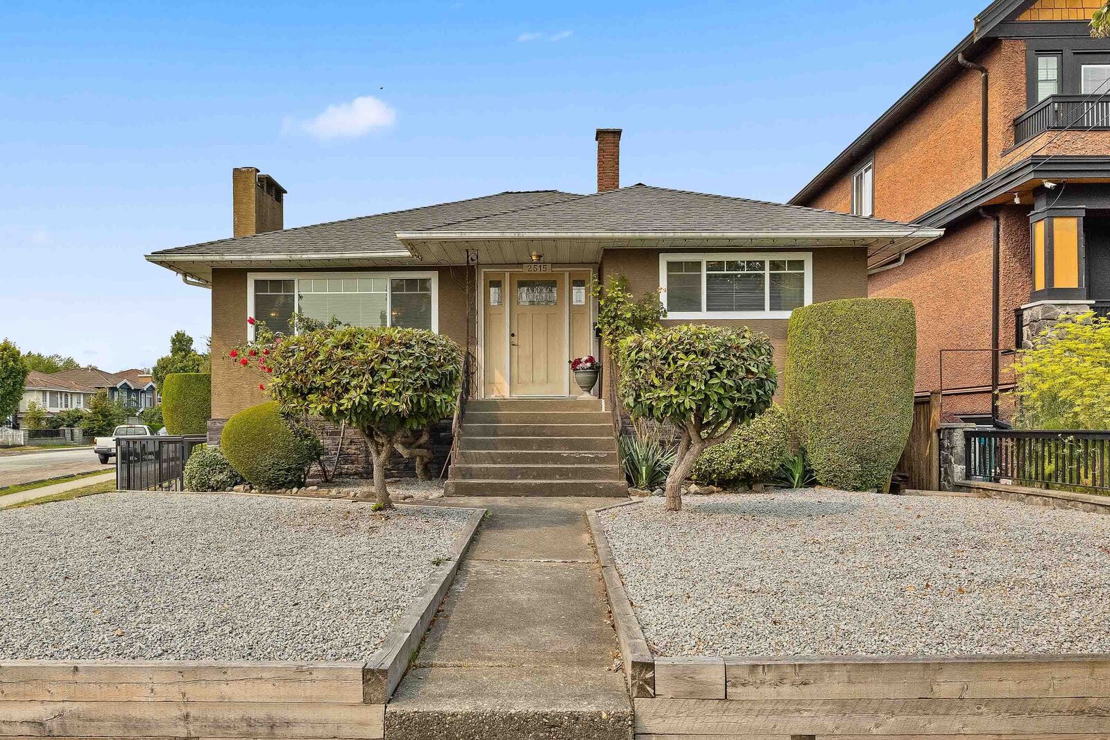 Property Photo: 2515 E 45th Avenue BC V5R 3B9