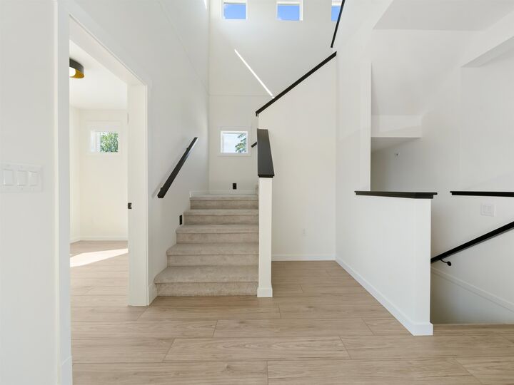 Property Photo: 11020 250A Avenue BC V2W 1Z6